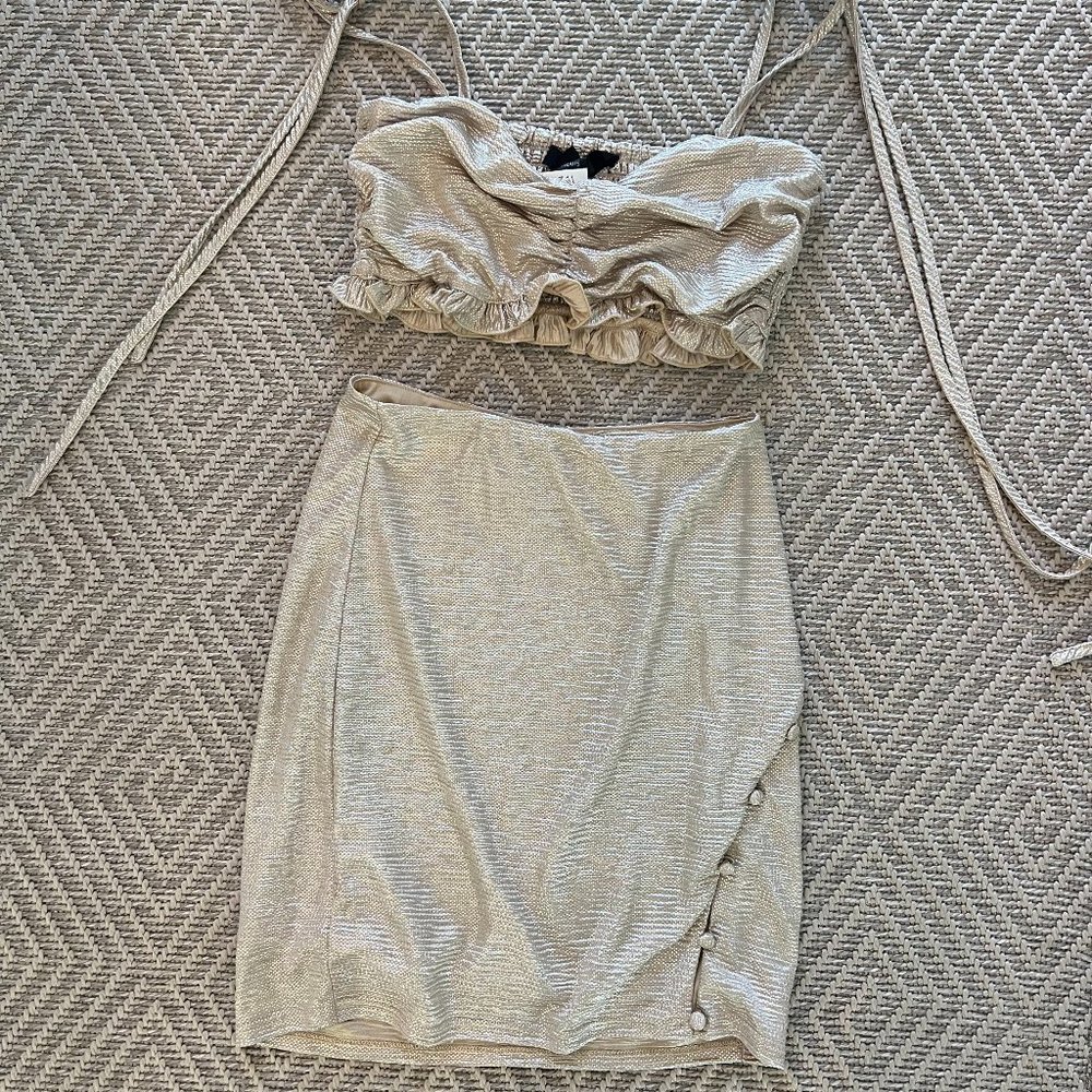 H:ours Gold Two Piece Set
